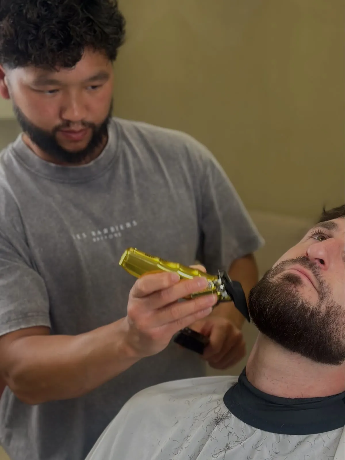 Taille de barbe à la tondeuse — Les Barbiers Bretons